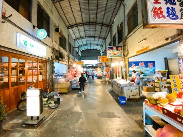 高雄鼓山透天-8