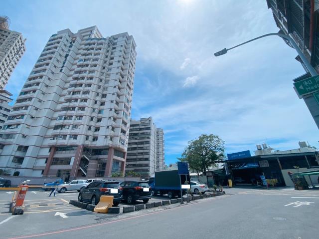 高雄三民區大樓-3