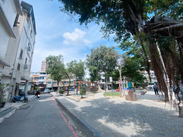 高雄三民區大樓-5